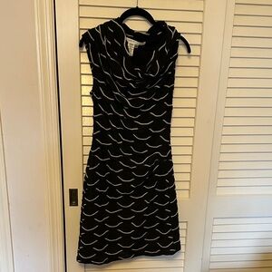 Max Studio Black and White Wave Pattern Mini Dress